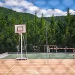 Camping Vall De 3*