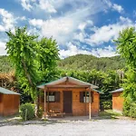 キャンプ場 Camping Vall De カンプロドン